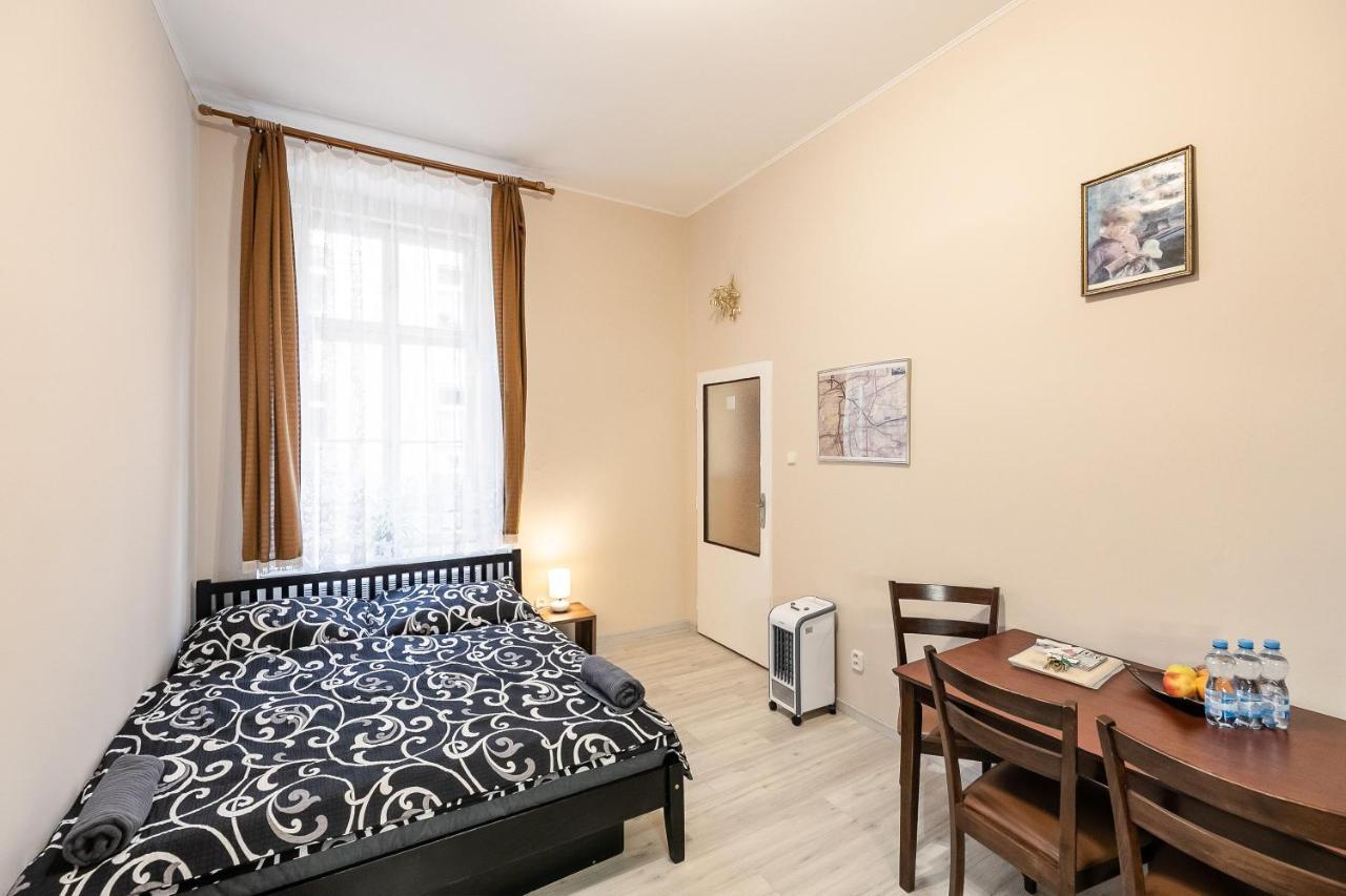 Apartman Letna Прага Екстер'єр фото